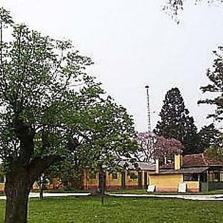 Pousada Chacara Das Roseiras Bagé Extérieur photo